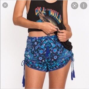 Spell Kiss the Sky Shorts